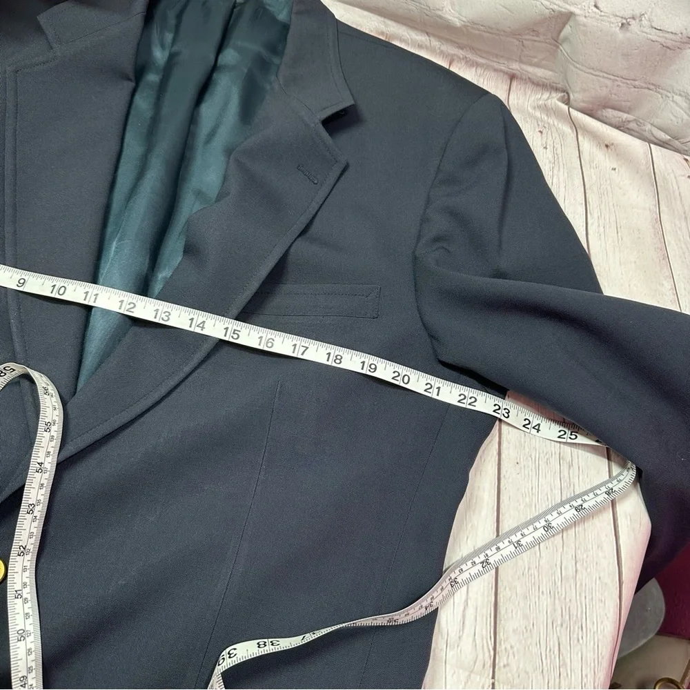 Brooks Brothers good excellent